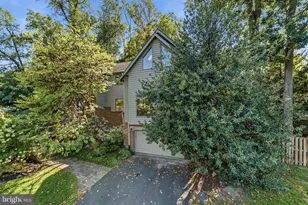 7337 Hooking Rd, McLean, VA 22101 - Photo 1