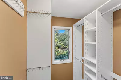 7337 Hooking Road, McLean, VA 22101 - Photo 37