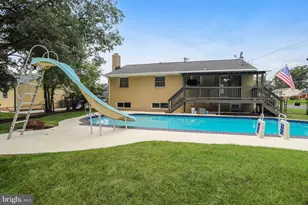 5701 Ottawa Rd, Centreville, VA 20120 - Photo 13