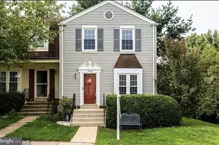 14571 Truro Parish Ct, Centreville, VA 20120 - Photo 1