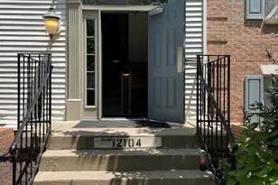 12104 Greenway Ct, Fairfax, VA 22033 - Photo 3