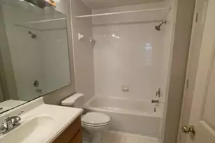12104 Greenway Ct, Fairfax, VA 22033 - Photo 21