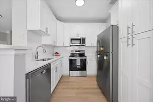1550 Spring Gate Dr., McLean, VA 22102 - Photo 23