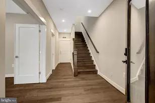 1888 Easterly Rd, Reston, VA 20190 - Photo 5