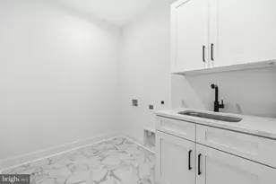 1400 Desale St SW, Vienna, VA 22180 - Photo 45