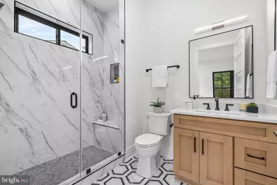 1400 Desale Street SW, Vienna, VA 22180 - Photo 31