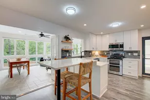 12043 Forbes Glen Dr, Herndon, VA 20170 - Photo 7