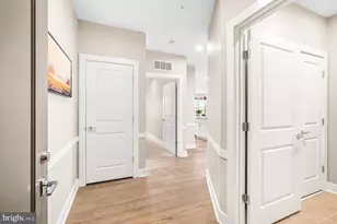 2319 Field Point Rd, Herndon, VA 20171 - Photo 9