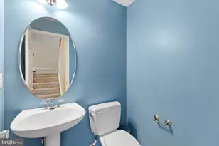 13129 Englishwood Ln, Fairfax, VA 22033 - Photo 19