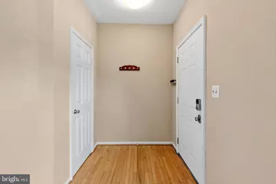 13129 Englishwood Lane, Fairfax, VA 22033 - Photo 3