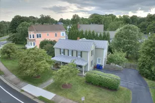 703 Dranesville Rd, Herndon, VA 20170 - Photo 35
