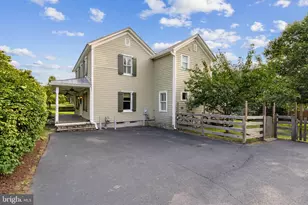 703 Dranesville Rd, Herndon, VA 20170 - Photo 3