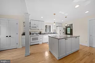 703 Dranesville Rd, Herndon, VA 20170 - Photo 13