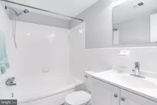 7855 Enola St, McLean, VA 22102 - Photo 11