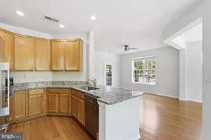 6495 Tayack Pl, Alexandria, VA 22312 - Photo 9