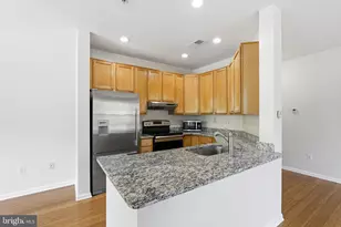 6495 Tayack Pl, Alexandria, VA 22312 - Photo 7