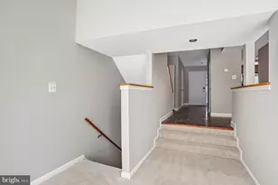 1953 Lakeport Way, Reston, VA 20191 - Photo 27