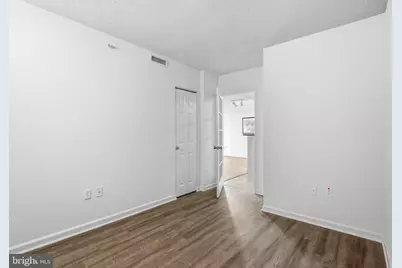 2726 Gallows Road #1309, Vienna, VA 22180 - Photo 21