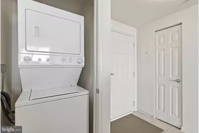2726 Gallows Road #1309, Vienna, VA 22180 - Photo 23