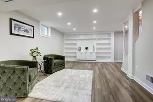 2669 Oakton Glen Dr, Vienna, VA 22181 - Photo 51