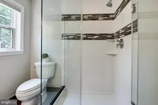 2669 Oakton Glen Dr, Vienna, VA 22181 - Photo 43