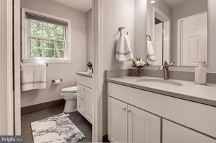 2669 Oakton Glen Dr, Vienna, VA 22181 - Photo 35