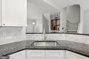 6389 St Timothys Ln, Centreville, VA 20121 - Photo 13