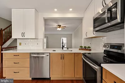 13916 Ludington Place, Centreville, VA 20121 - Photo 15