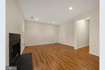 13916 Ludington Place, Centreville, VA 20121 - Photo 9