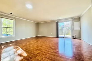 14401 Manassas Gap Ct, Centreville, VA 20120 - Photo 5
