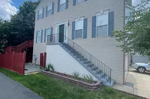 6633 Creek Point Way, Alexandria, VA 22315 - Photo 3