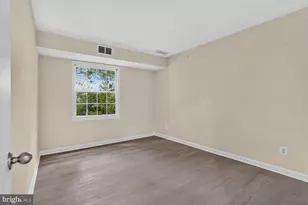5905 Bayshire Rd, Springfield, VA 22152 - Photo 15