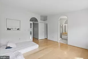 8015 Merry Oaks Ct, Vienna, VA 22182 - Photo 29