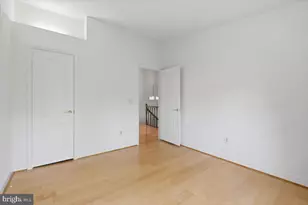 8015 Merry Oaks Ct, Vienna, VA 22182 - Photo 23