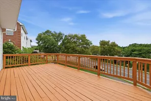 5539 Jowett Ct, Alexandria, VA 22315 - Photo 17