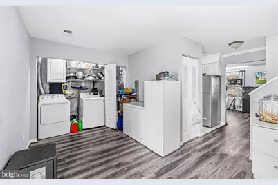 9604 Inverary Court, Lorton, VA 22079 - Photo 11