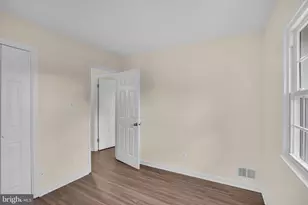14739 Gatwick Square, Centreville, VA 20120 - Photo 17