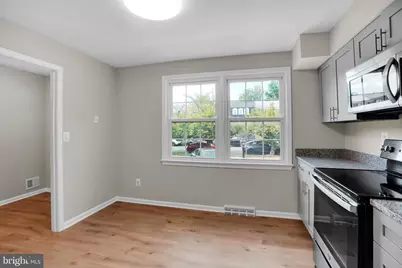 9107 Bowler Drive, Fairfax, VA 22031 - Photo 5
