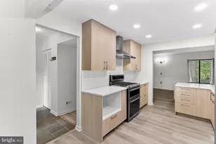 11545 Hearthstone Ct, Reston, VA 20191 - Photo 13