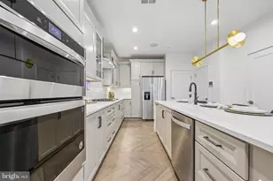 1746 McKenna Point Dr, McLean, VA 22102 - Photo 7