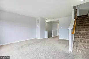 8360 Hunter Murphy Cir, Alexandria, VA 22309 - Photo 19