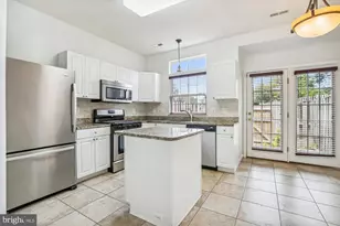 8360 Hunter Murphy Cir, Alexandria, VA 22309 - Photo 3