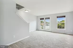 8360 Hunter Murphy Cir, Alexandria, VA 22309 - Photo 17