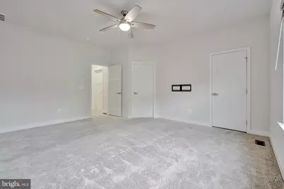 7849 Francis Dickens Lane, Annandale, VA 22003 - Photo 9