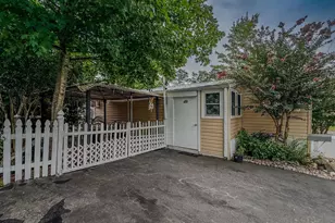 4305 Mobile Ct, Fairfax, VA 22030 - Photo 1