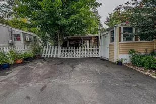4305 Mobile Ct, Fairfax, VA 22030 - Photo 3