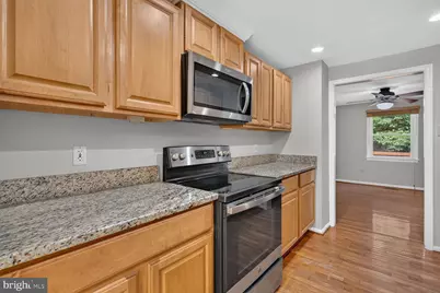 8228 Goldstream Court, Vienna, VA 22182 - Photo 13
