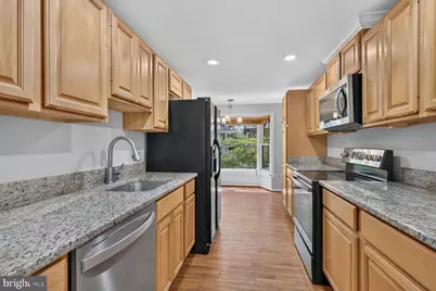 8228 Goldstream Court, Vienna, VA 22182 - Photo 9