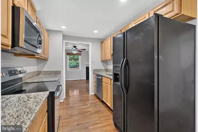8228 Goldstream Court, Vienna, VA 22182 - Photo 11