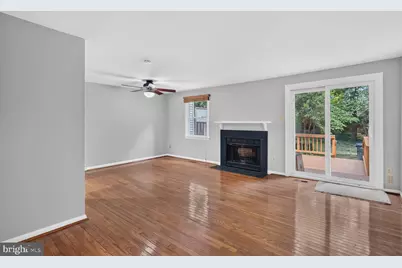 8228 Goldstream Court, Vienna, VA 22182 - Photo 5